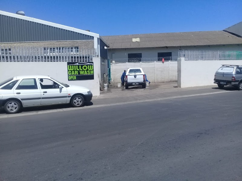Willow Car Wash - Photo 2